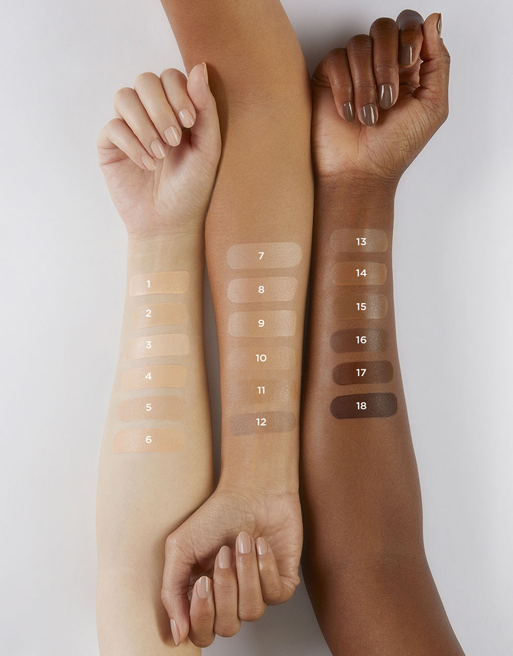 ESSENTIAL TRAVEL KIT - Image 2