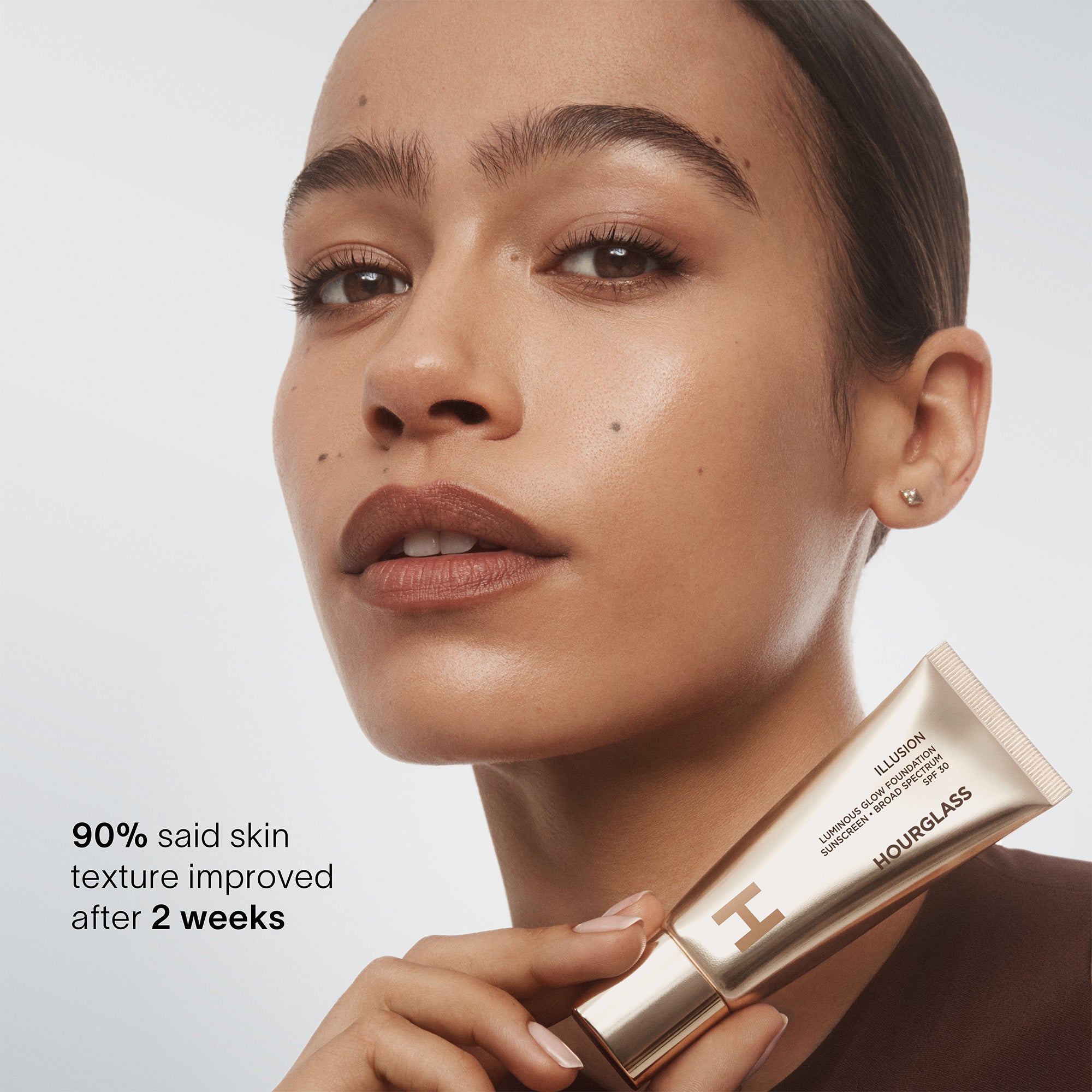 ILLUSION LUMINOUS GLOW FOUNDATION SPF 30 - Image 9