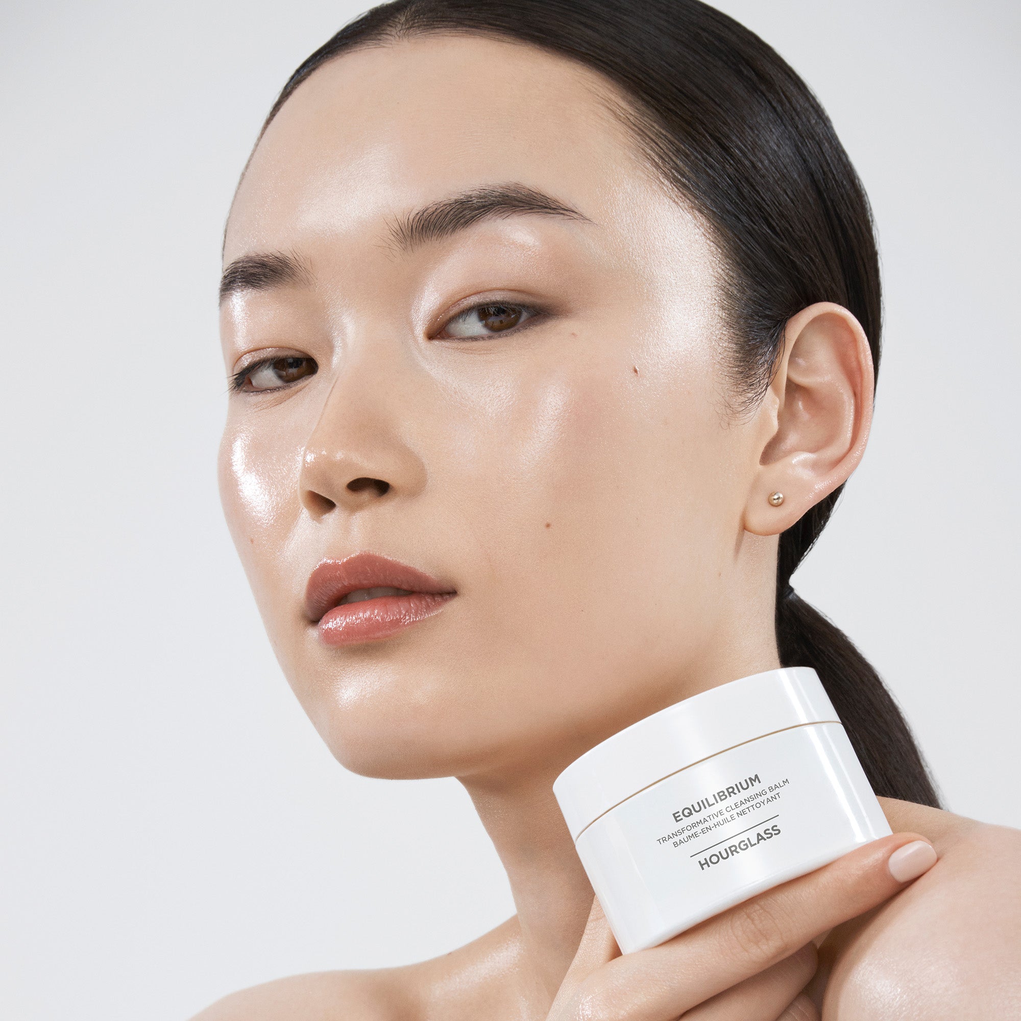 Equilibrium Transformative Cleansing Balm - Image 4